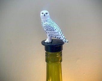 Owl Bottle Stopper, Snow Owl, Owl, Wine Gift, Wine Gifts, Owl Collector, Owl Lover, Wine Liver, Owl Wine Gift, Bird Wine Gift,wine