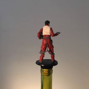 Star Wars Wine Bottle Stopper, Poe Dameron can decorate your bar in style. image 4