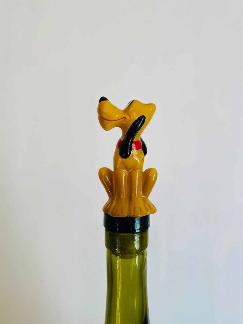 Pluto Bottle Stopper - Thumbnail 3