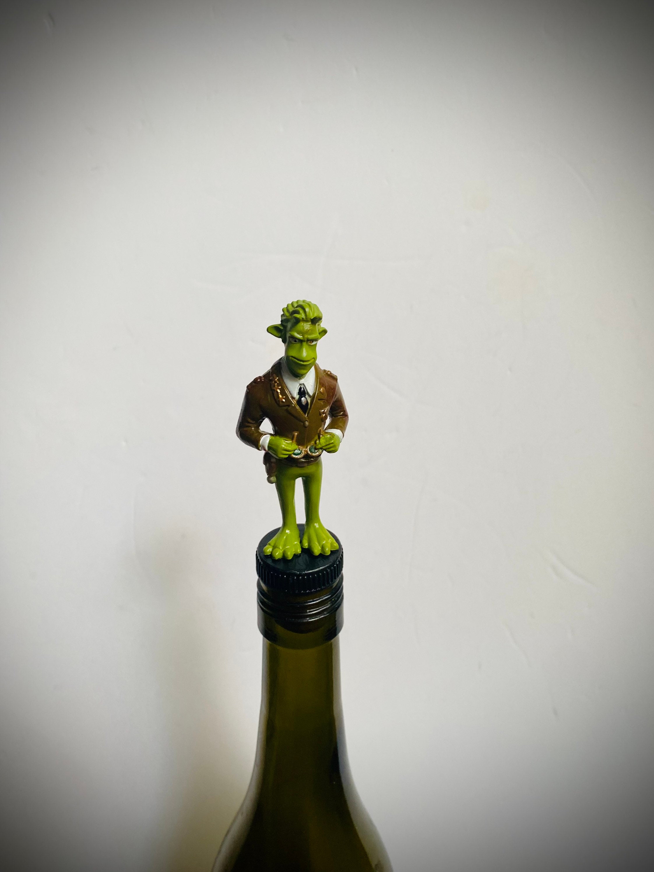 Planet 51 General Grawl Bottle Stopper. Great Decoration for Any Wine or Liquor Bottle Etsy Canada