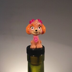Paw Patrol Bottle Stopper, Female Dog, Wine Stopper, Wine Gifts, Dog Rescue, Skye, Wine Stopper, Paw Patrol, Home Bar, Dog Lover, Bar