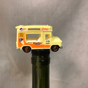 Ice Cream Truck Truck Bottle Stopper, Food Truck, Ice Cream Delivery driver, great gift for truck driver. Wine and bar gift, kitchen Decor. image 1