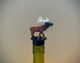 Elk Bottle Stopper for a wine or liquor bottle! Great Hunting Cabin Gift Idea, Handpainted details on each piece!