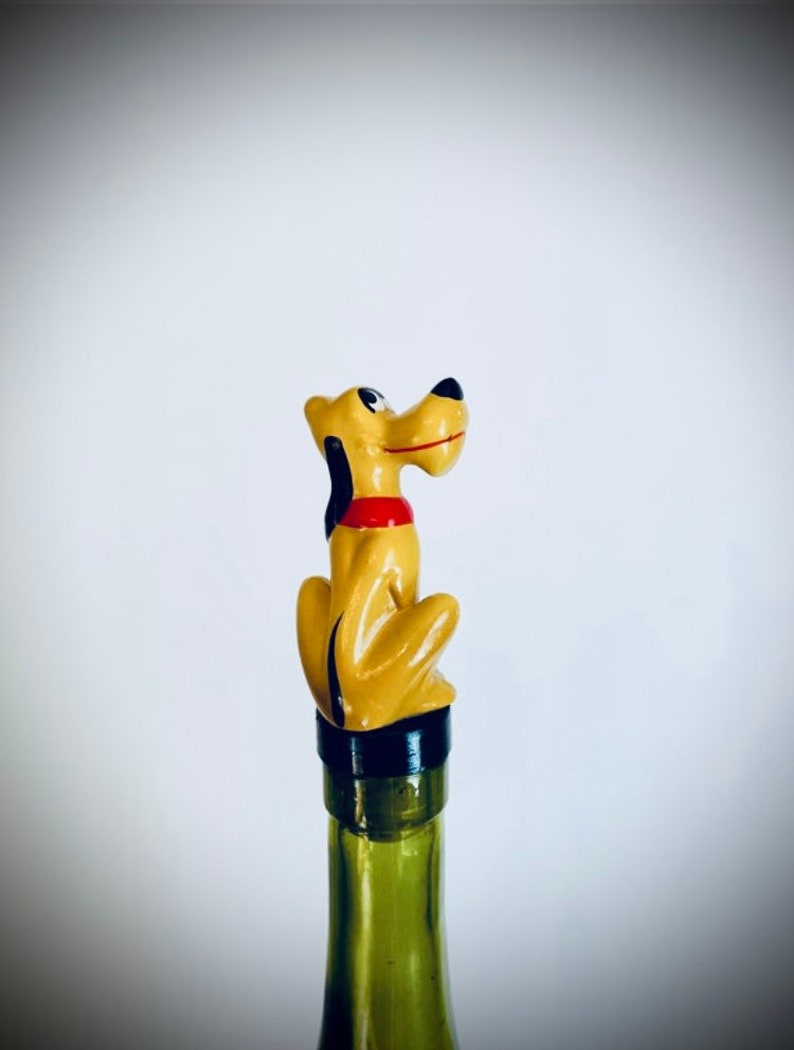 Pluto Bottle Stopper - Thumbnail 2