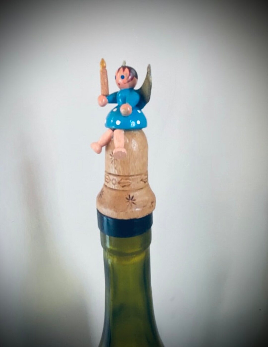 Vintage Christmas Angels Bottle Stopper Use in Yor Favorite Wine Bottle