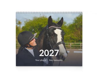 パーソナライズ写真カレンダー2027｜あなただけの写真12枚｜馬、犬、ペットの壁掛けカレンダー｜A3サイズ｜英国の祝日｜英国印刷