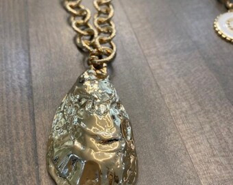 Oyster shell necklace\u2022beaded necklace\u2022Oyster necklace\u2022Jewelry\u2022Unique\u2022Necklace\u2022 Birthday Gift\u2022 birthday\u2022 gift for her\u2022 Beach