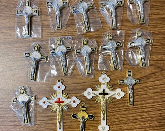 Lot of 15 metal 3D crucifixes for craft