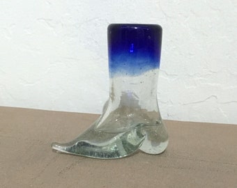 RARE Hand made Mexican pointed toe shot glass with blue rim