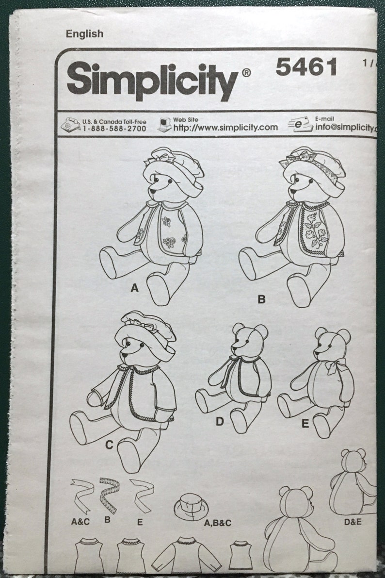 Simplicity 5461 Elaine Heigl stuffed bears 18 and 22 sewing pattern UNCUT