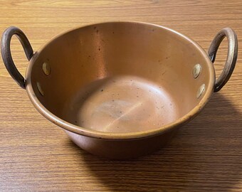 Wobbly rustic HEAVY copper jam pot 10" brass handles