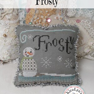 Frosty - Modèle de point de croix hivernal - Téléchargement pdf par KiraLyn's Needlearts