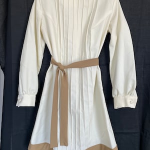 Vintage 1970s Mod Front Pintuck Dress Belted Long Sleeve