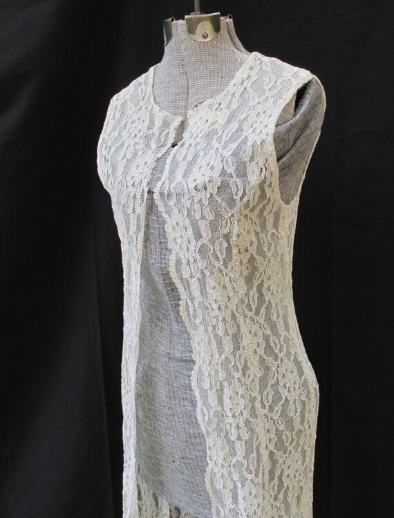 Vintage Ivory Lace Overdress Long Flowing Cloak C… - image 2