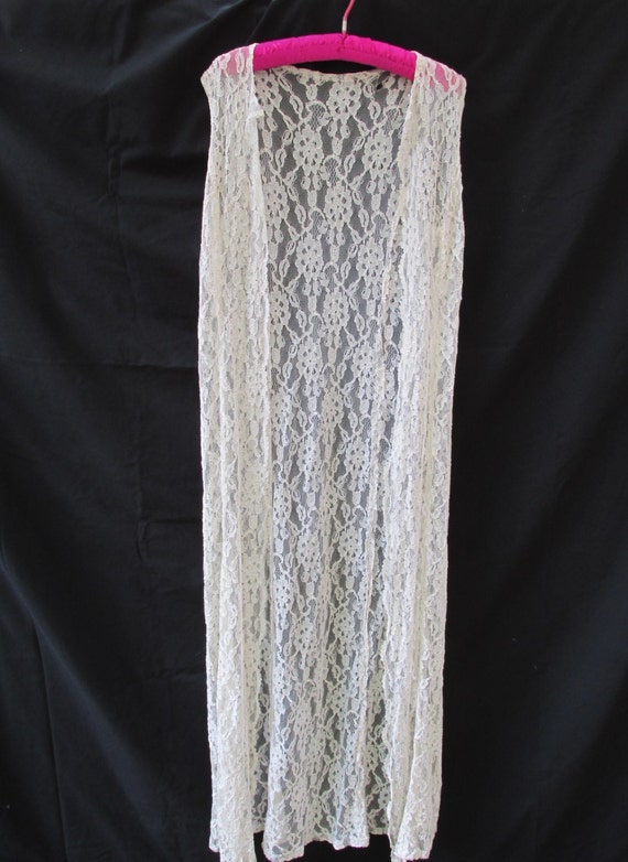 Vintage Ivory Lace Overdress Long Flowing Cloak C… - image 4