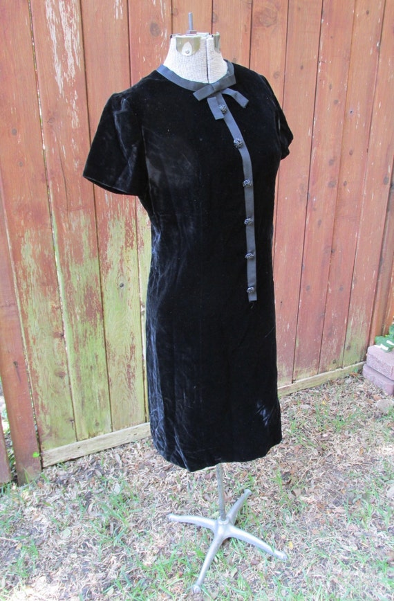 Vintage 1960s Black Velvet Leslie Fay Originals D… - image 2