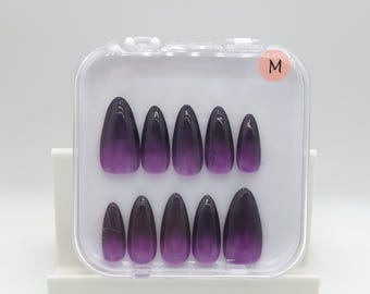Poison Kiss Press-On Nail Set (Almond)