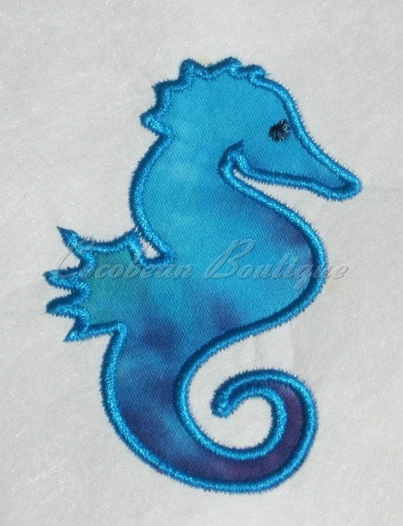 embroidery applique Seahorse image 1