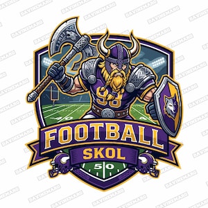 Può includere: Un'illustrazione grafica di un guerriero vichingo che indossa una maglia viola e oro con il numero 98, che impugna un'ascia da battaglia e uno scudo con l'emblema di un lupo. Il testo FOOTBALL SKOL è visualizzato su uno stendardo su un campo.