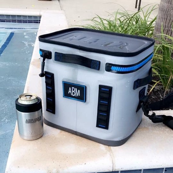 YETI Hopper Flip 8 Soft Cooler - Nordic Blue $ 200