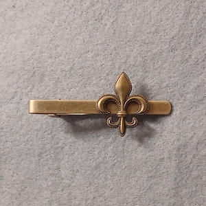 Antiek bronzen fleur de lis stropdasspeld geweldig cadeau voor hem afstuderen bruiloft verjaardagsfeestje gunst vaderdag nieuwigheid