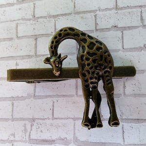Antique Bronze Giraffe Tie Clip Bar Great Gift Birthday Father&#39;s Day Halloween Christmas Gift Anniversary