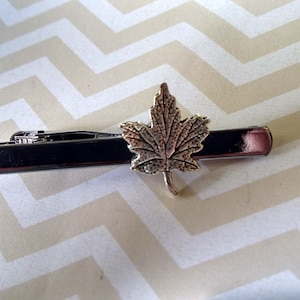 Antik Silber kanadische Maple Leaf Krawattenklammer Bar große Geschenke für ihn Halloween Graduierung Hochzeit Party Geburtstag des Vaters Tag Jubiläum