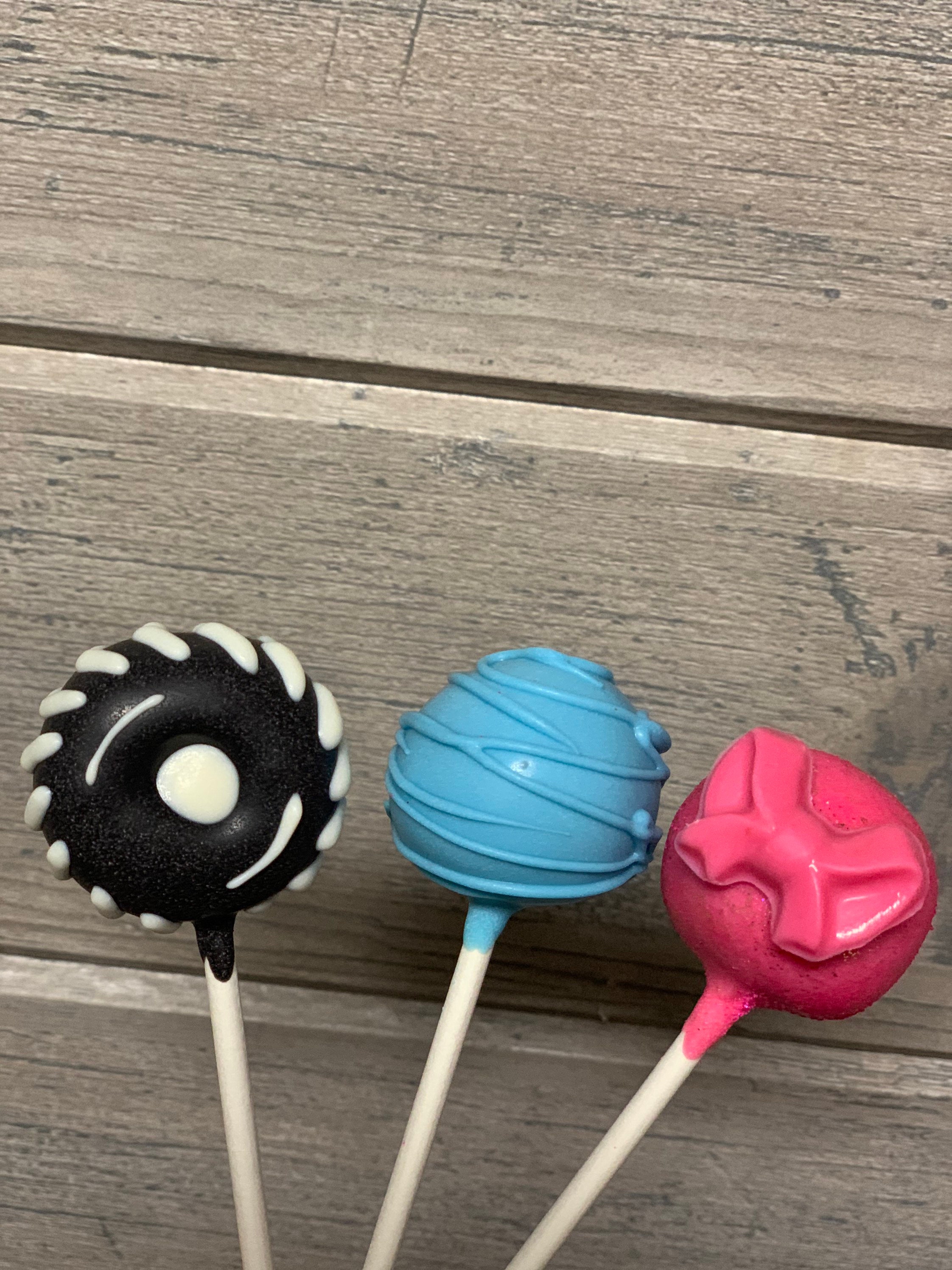 12+ Cake Pop Gender Reveal