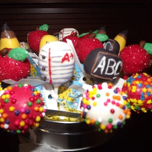 Back To School Cake Pops