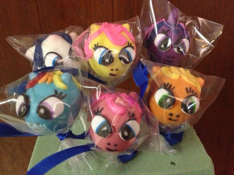 My Little Pony Cake Pops imagem 1