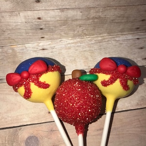 Snow White Cake Pops