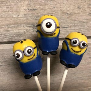 Minion cake pops
