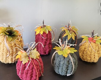 Knit Pumpkins, FREE SHIPPING, Fall Decor, Crocheted Pumpkins, autum decor