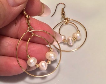 Fresh Water Pearl Hoop Earrings, Hoop Earrings, pearls, dangle earrings