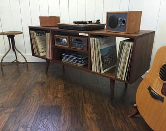 turntable furniture bookshelf solid walnut turntable console record player cabinet album storage mid century modern stereo console with vinyl turntable furniture etsy turntable furniture bookshelf solid walnut turntable console record player cabinet album storage mid century modern stereo console with vinyl turntable furniture etsy