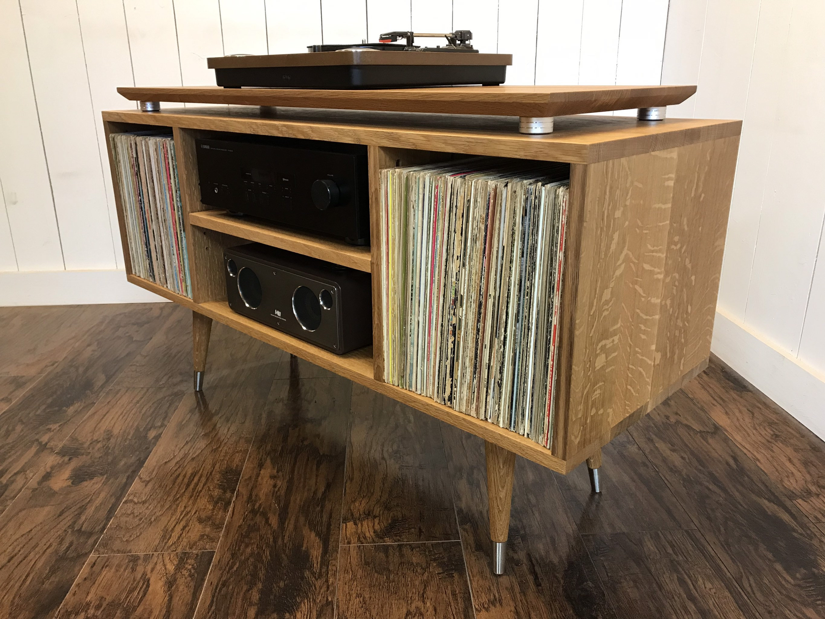 White Oak Turntable and Stereo Cabinet With Album Storage. Mid