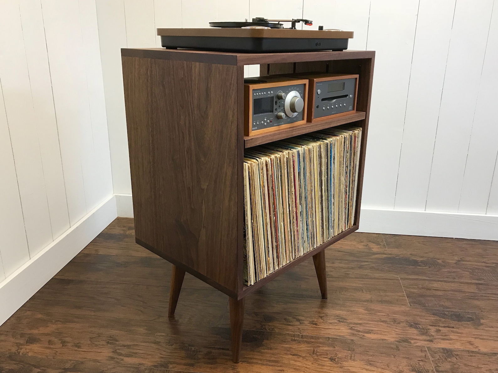 Gabinete estéreo y tocadiscos de nogal sólido con | Etsy