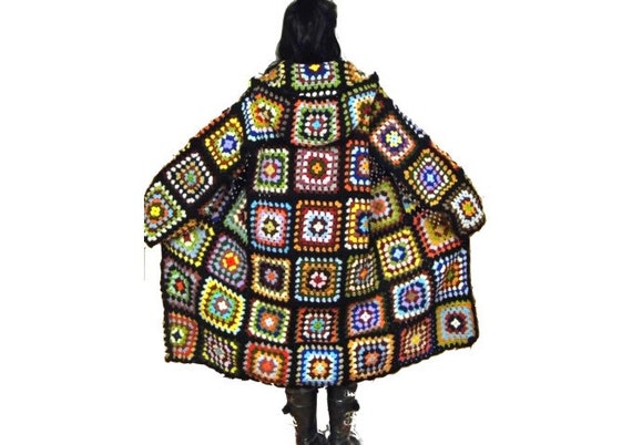 HÄKELANLEITUNG * PlusSized HäkelMANTEL & KAPUZE * e-Book, pdf-Datei, gehäkelter Kapuzenmantel, Granny Square,
