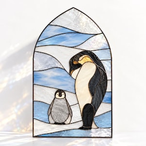 Penguin Stained Glass Pattern, Arctic Animal Suncatcher (PDF, SVG, PNG)