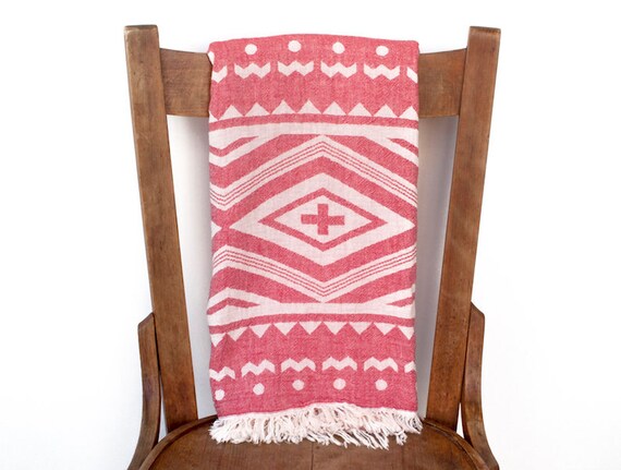 Red Boho Sofa Throw Blanket Double Sided Turkish Bath Towel Natural Cotton Travel Towel Turkish Beach Towel Red Geometric Peshtemal Aztec Red Boho Sofa Throw Blanket Double Sided Turkish Bath Towel Natural Cotton Travel Towel Turkish Beach Towel Red Geometric Peshtemal Aztec