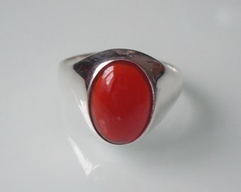 New Sterling Silver Gent's/Men's Curved Oval Carnelian Ring Sizes O - Z