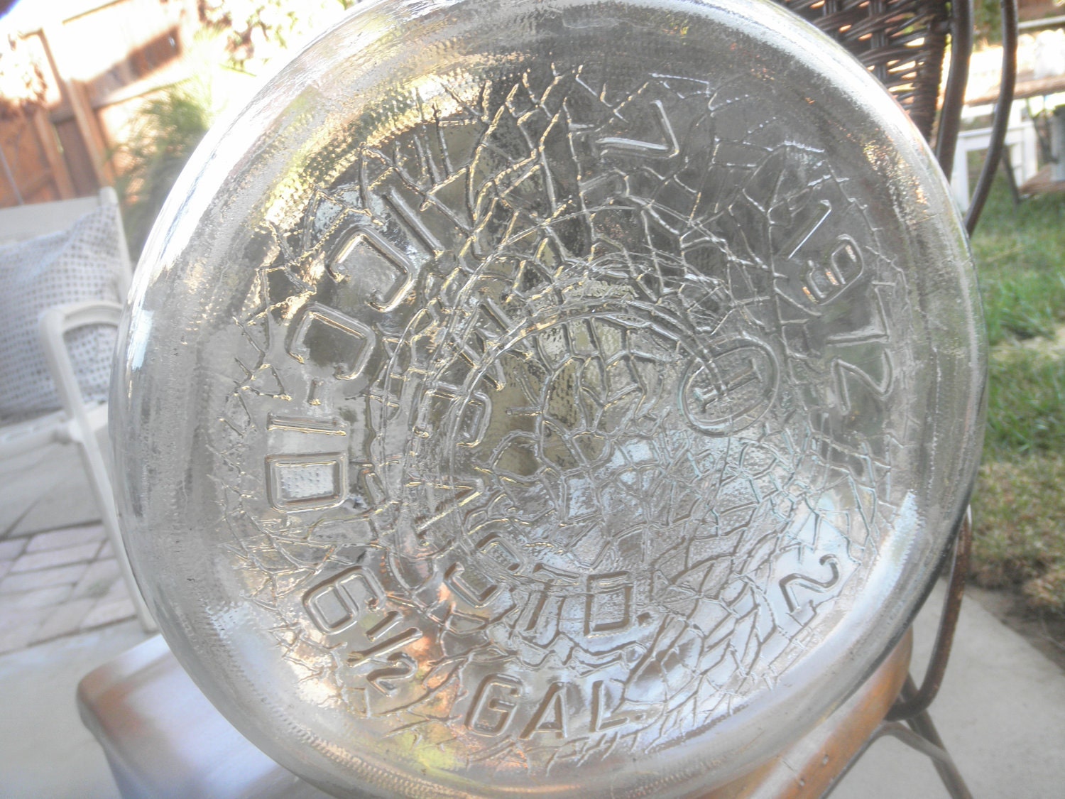 1 2 gallon glass water bottle