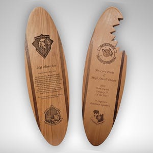 Gepersonaliseerde gegraveerde surfplankplaquette, massief houten stranddecor, aangepaste naamkunst