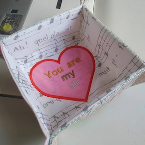Six ITH candy holder digital designs for embroidery machine - Tutorial included -  Instant download file