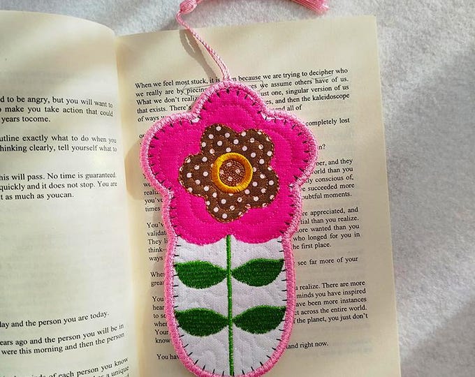 ITH Floral applique bookmark Machine embroidery design - Instant download file