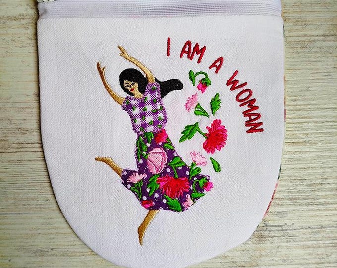 ITH I am a woman purse Machine embroidery design - Instant download file