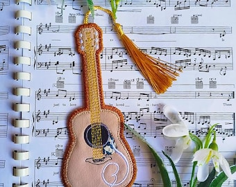 Marcapáginas de guitarra ITH Diseño de bordado a máquina - Archivo de descarga instantánea