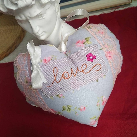 ITH Vintage heart Machine embroidery design - Instant download file