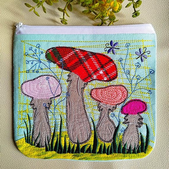 ITH In the shade of mushrooms purse Machine embroidery design - Instant download file
