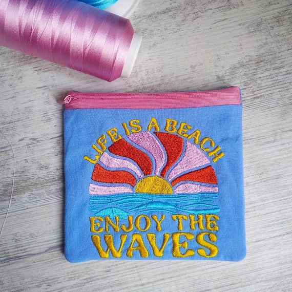 ITH Life is a beach purse - Machine embroidery design - Instant download file